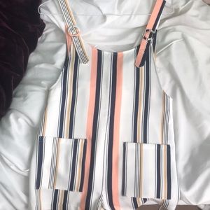 Romper WITH POCKETS!!